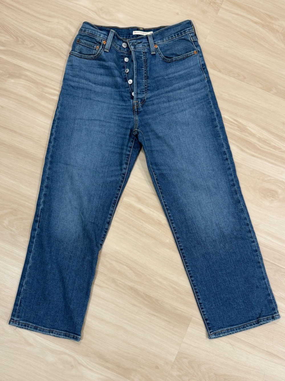 Levi’s, Womens Ribcage Straight Ankle Jeans